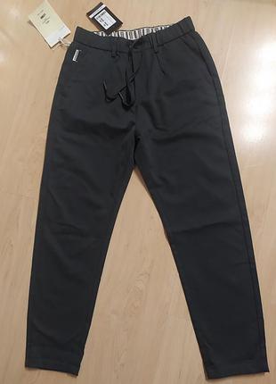 Брюки женские, размер 31, lcwd design