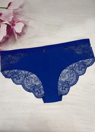 Красивые кружевные трусики