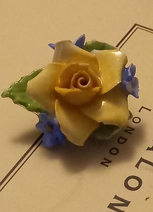 Одиночная, винтажная клипса. англия.