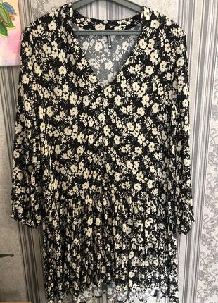 Платье с тележкой размер l