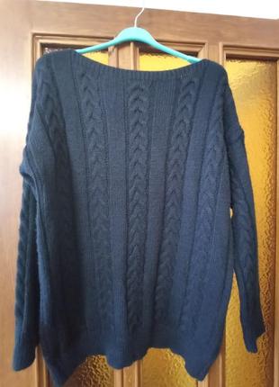 Светр жіночий