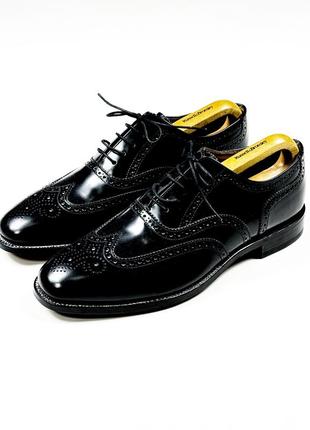 Туфлі loake