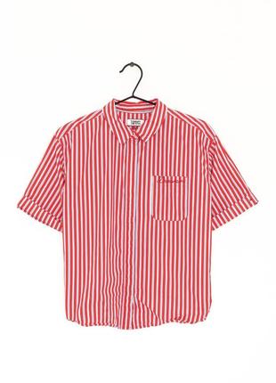 Блузка на ґудзиках