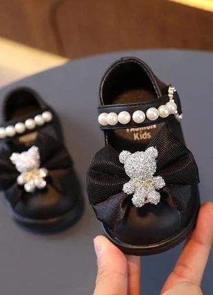 Туфли для самых маленьких девочек