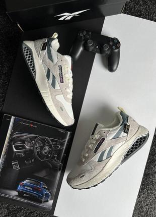 Мужские кроссовки brand new with original box Reebok Energylux 2.0 Q46569 Ftwwht Conavy Vecred hexalite