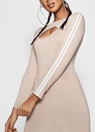 Платье с вырезом boohoo, размер u9 8