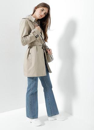 Тренч фірмовий