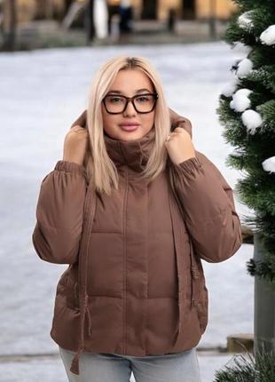 Куртка жіноча весна-осінь з капюшоном