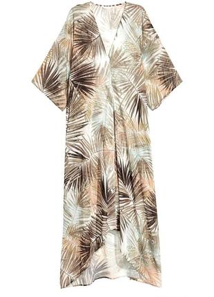 Красива сукня оверсайз.