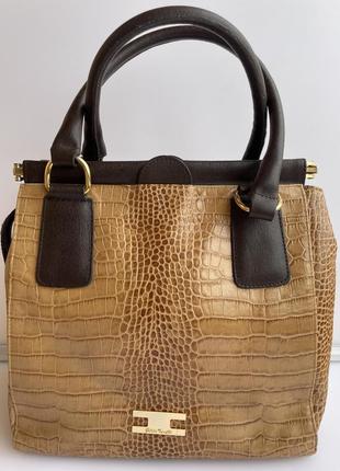 Распродажа! итальянская кожаная сумка gilda tonelli.