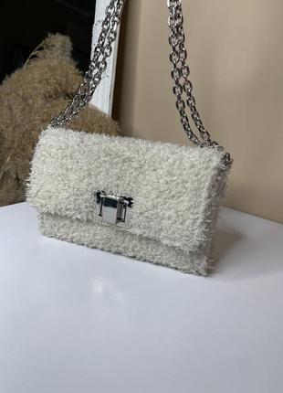 Пухнаста сумочка mohito