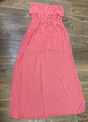 Жіночий сарафан