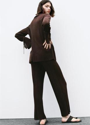Шоколадный трикотажный костюм zara s