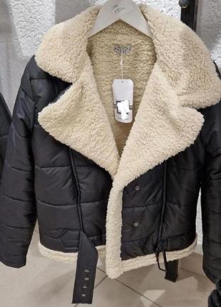 Теплая стильная куртка