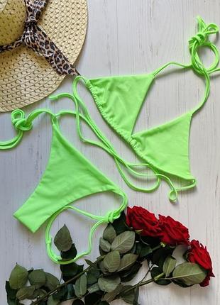 Купальник салатовый со стрингами