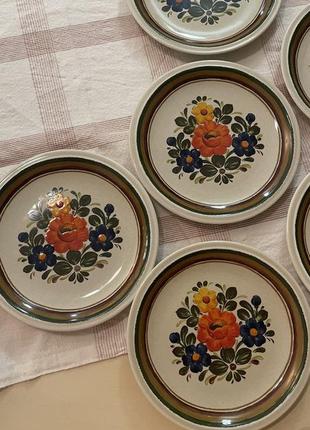 Тарелка. винтаж. нижняя.