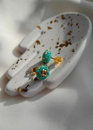Сережки пуссети