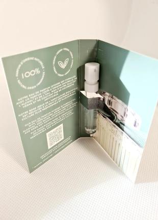 Chloe rose naturelle intense