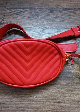 Сумка эа пояс