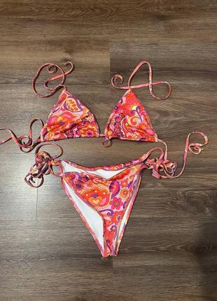 Купальник на зав'язках