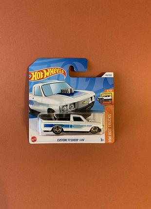 Машинка хот вілс шеві custom chevy luv hot wheels 2024