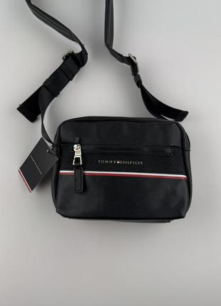 Tommy hilfiger барсетка через плечо