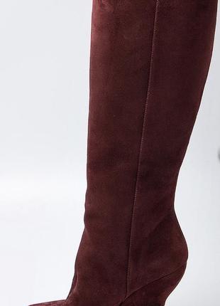 Нереально красиві замшеві фірмові італійські чоботи