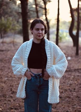 Плюшевый кардиган молочный