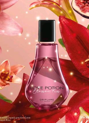 Парфумований спрей для тіла love potion blossom kiss лав поушен блоссом кис кіс