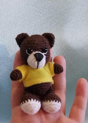 Медведь брелок, маленький вязаный медвежонок подвеска, ручная работа