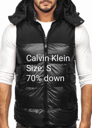Теплая пуховая жилетка calvin klein 70% пух