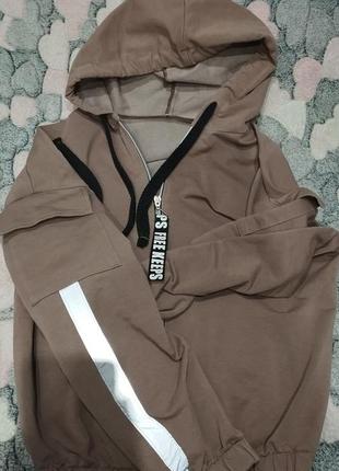 Крутая, модная подростковая, спортивная кофта