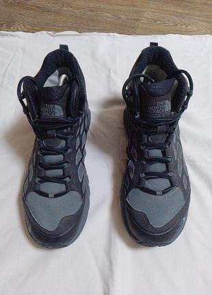 The north face ботинки (кроссовки)