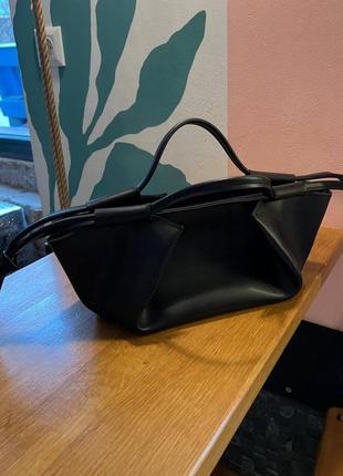 Стильная трендовая сумка вареник трансформер