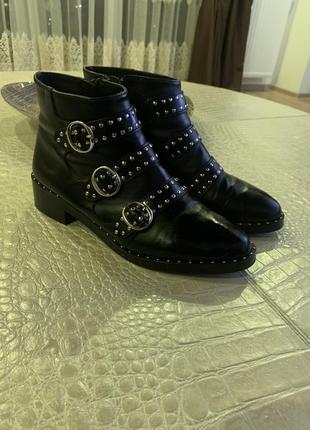 Ботинки осень