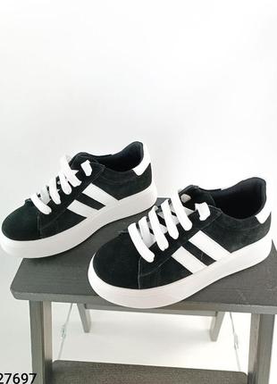 Женские черно-белые натуральные кроссовки