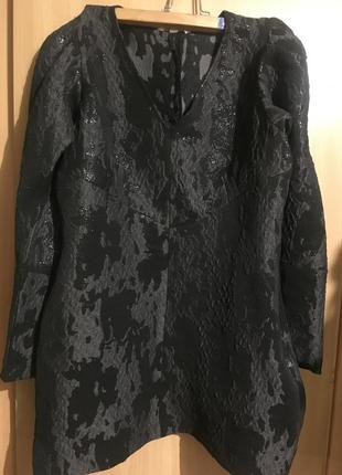 Сукня фірмова