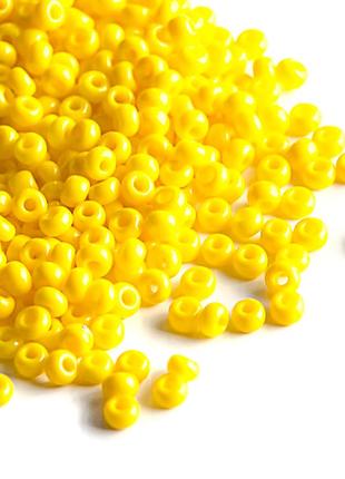Чеський бісер preciosa № 10/0 83130 (натуральний жовтий) / 10 г