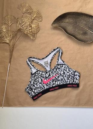 Топ nike pro