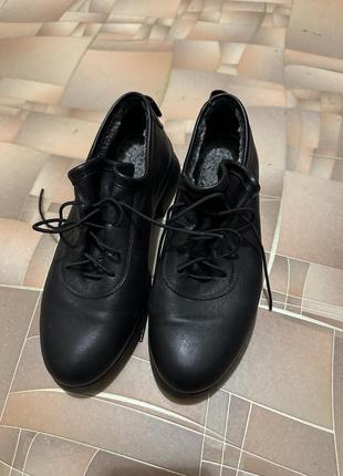 Жіночі зимові туфлі 23,5см