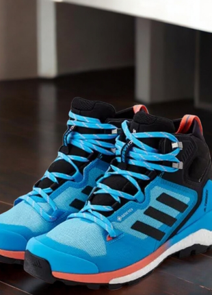 Женские термокроссовки adidas terrex skychaser 2 gore-tex(оригинал)38-24см.
