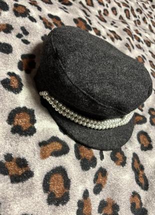 Женская теплая шляпа