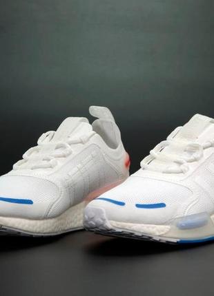Женские кроссовки adidas nmd v3