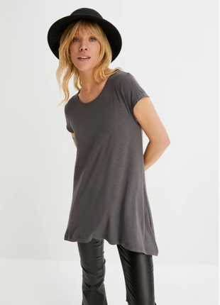 Асиметрична футболка 62-64р