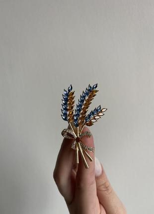 Металева патріотична брошка три колоски