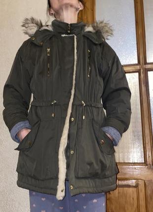Куртка с капюшоном