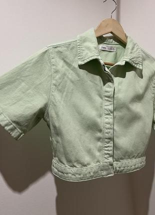 Укорочена джинсова сорочка zara