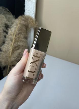 Тональный крем для лица luxe spf 20 avon натуральный