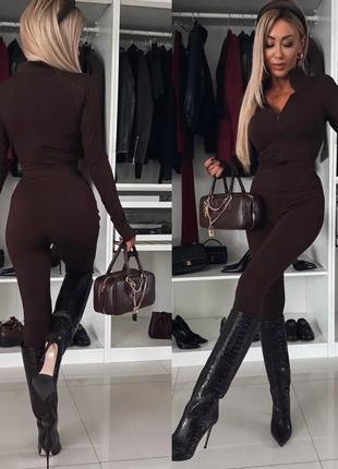 Утепленный комбинезон на потайной молнии😍