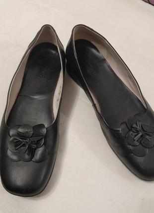 Туфлі балетки шкіряні на вузьку стопу 25-25,5 см (37)